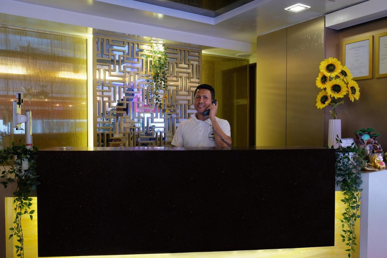 Single Sharing Room And Short Hours Stay At Sandpiper Hotel Singapore Ngoại thất bức ảnh
